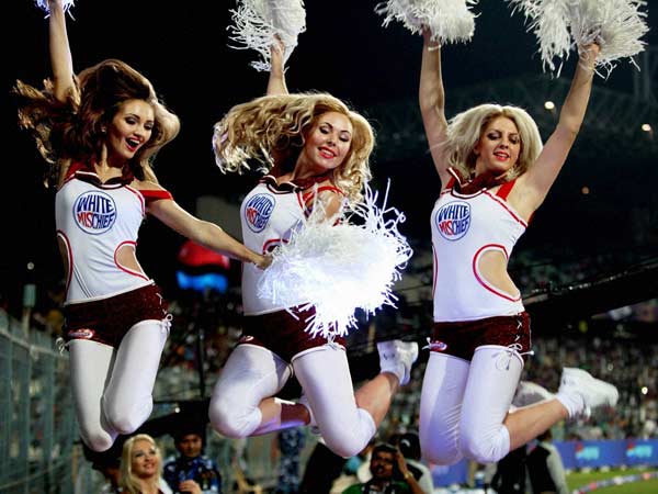 கோலாகல திருவிழா