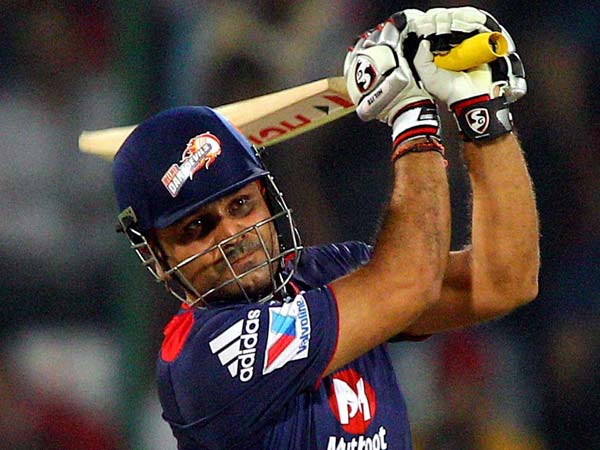 ஷேவாக் இடம் பெற்ற பஞ்சாப் அணி