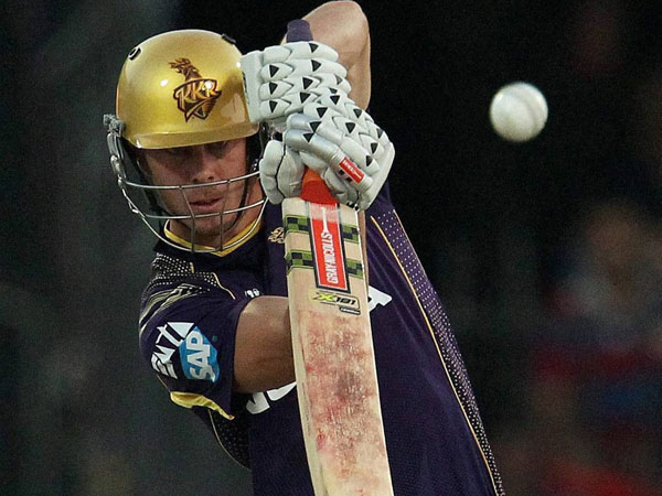 லின் 45 ரன்கள்..