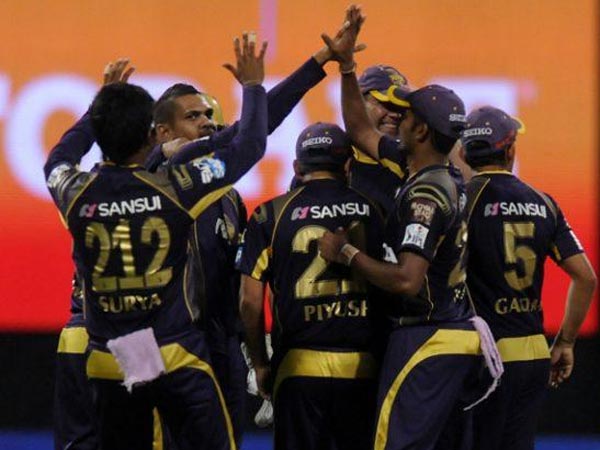 முதல் போட்டியில் கொல்கத்தா பந்தாடியது