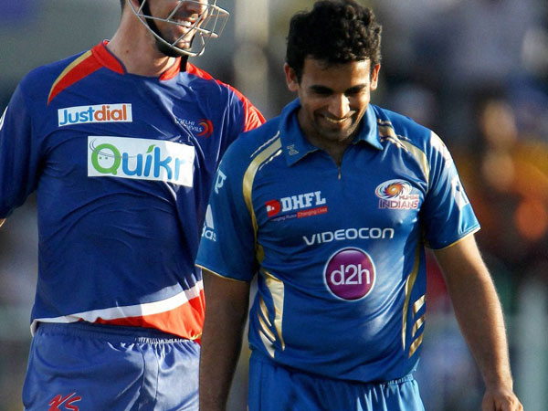 பரவாயில்லை பந்துவீச்சு