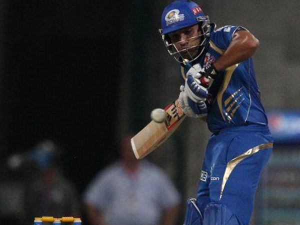 சிக்ஸ் மழை..