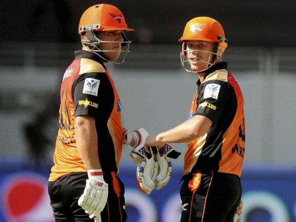 பலே வார்னர்