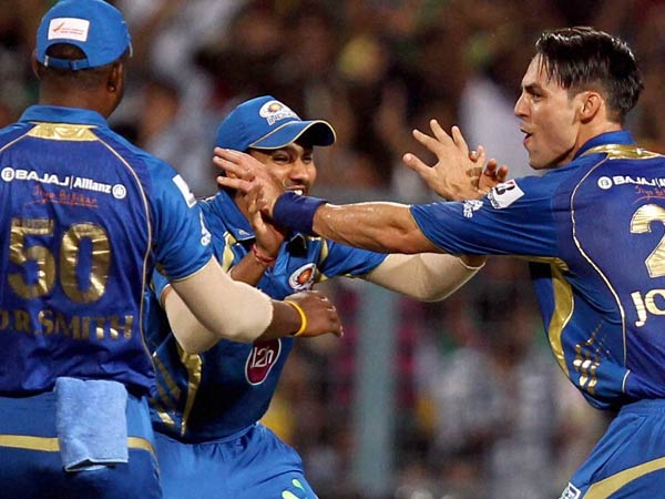 மும்பையிடம் வீழ்ச்சி