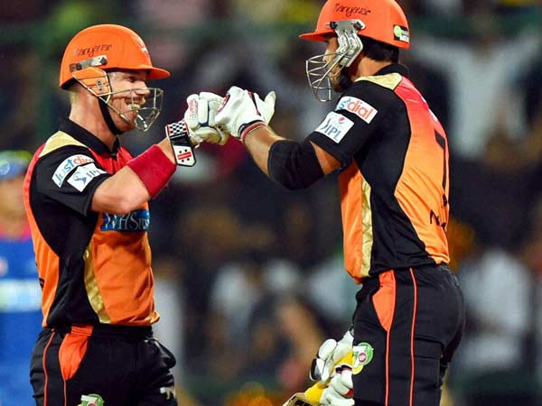 பின்னர் வந்து பின்னி எடுத்த நமன் ஓஜா