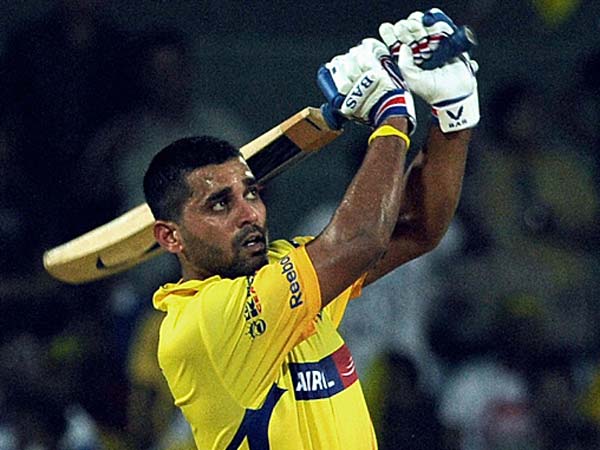 முரளி விஜய் - வார்னர் - கில்கிறைஸ்ட்