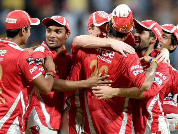 சதத்தை எட்டிய ஷேவாக்