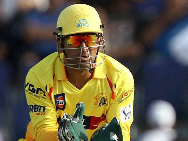 சென்னை பீல்டிங்