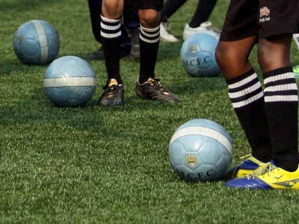 கால்பந்தாட்டத்தால் செலவு