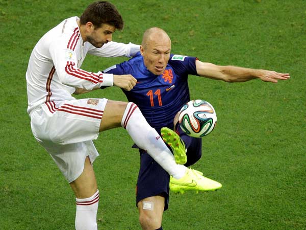 அடுத்தடுத்து அடி