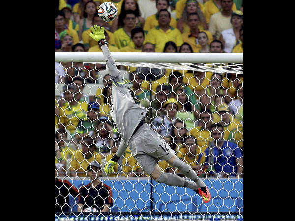 இப்படி ஒரு கீப்பரா?