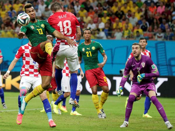 நான்கு கோல்களுடன் வெற்றி: