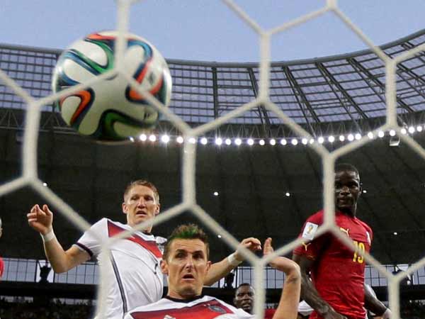 கானாவுடன் நடந்த போட்டியின்போது