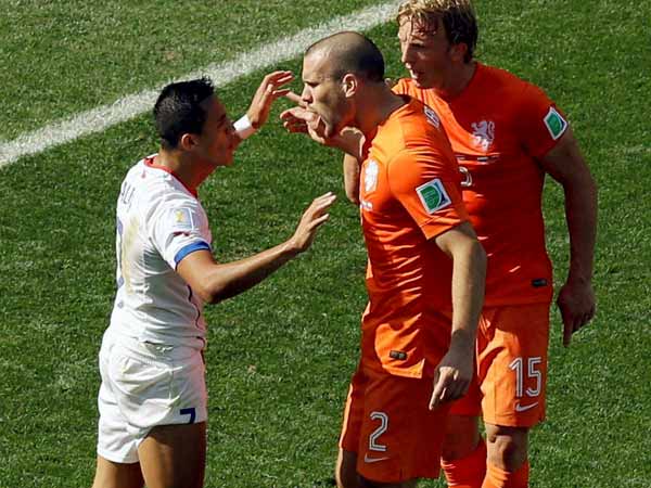 மஞ்சள் அட்டை மஞ்சள் அட்டை