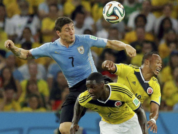 காற்றில் வந்த பந்து