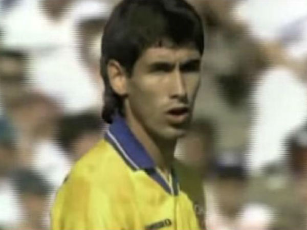 சேம் சைடு கோல்