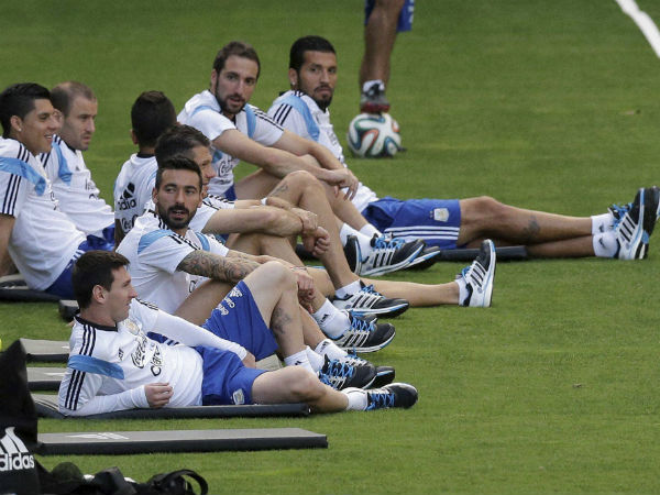 24 ஆண்டுகள்