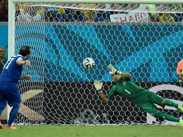 சிறந்த கீப்பர் யார்?