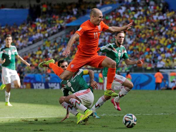 நடிகர் திலகம் அர்ஜென் ரோபன்