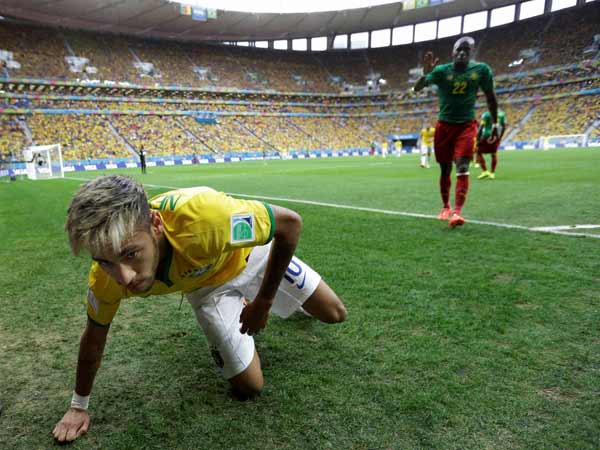 முதுகுக்கு பின்னால் சதி