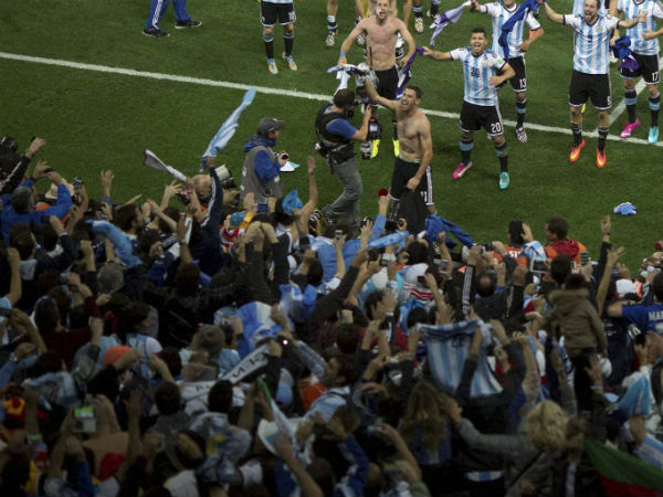 துப்பாக்கிச் சூடு நடந்தது 10