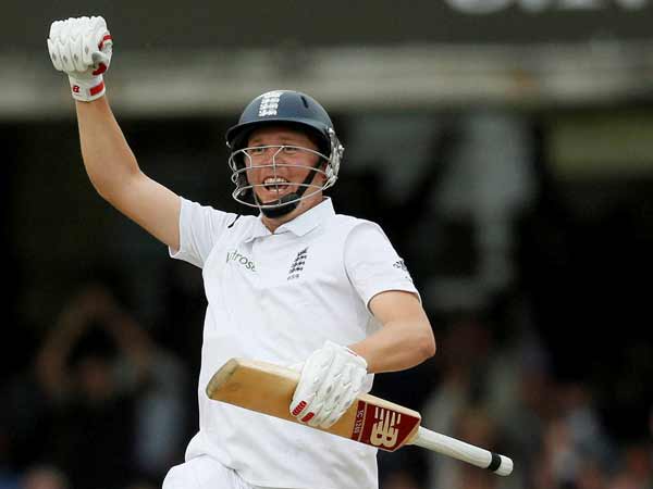 டான்ஸ் ஆட மாட்டேன் பாஸ்