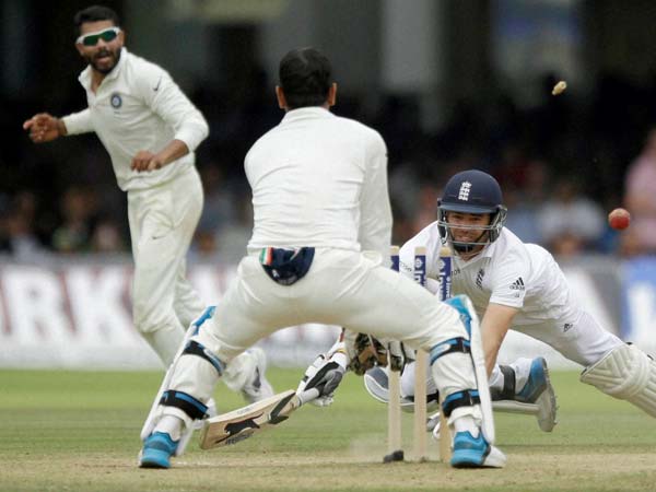 சரியாத்தானே சொல்லியிருக்காரு பூனு...