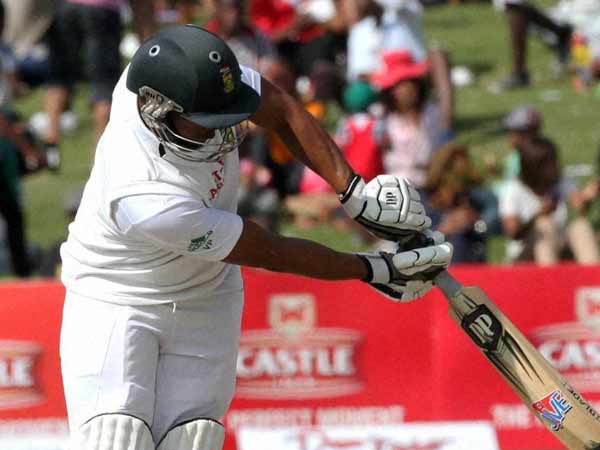 சுழன்று ஆடிய தென் ஆப்ரிக்கா: