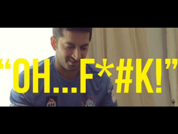 வாய் பிளந்த வீரர்கள்