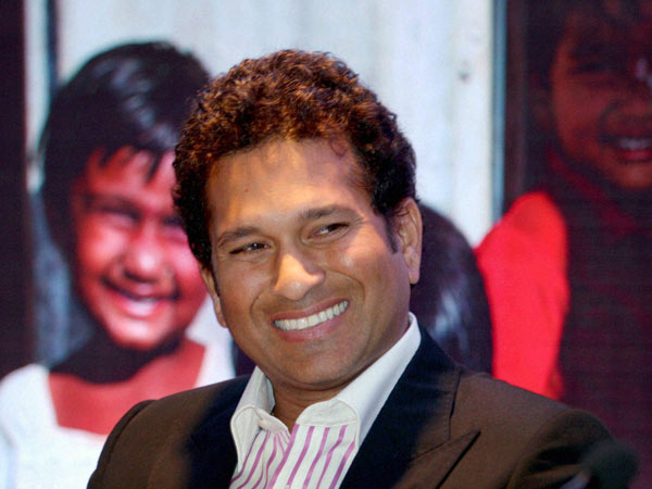 வேல்ஸ் சுற்றிக் காட்டுவார் வேல்ஸ் சுற்றிக் காட்டுவார்