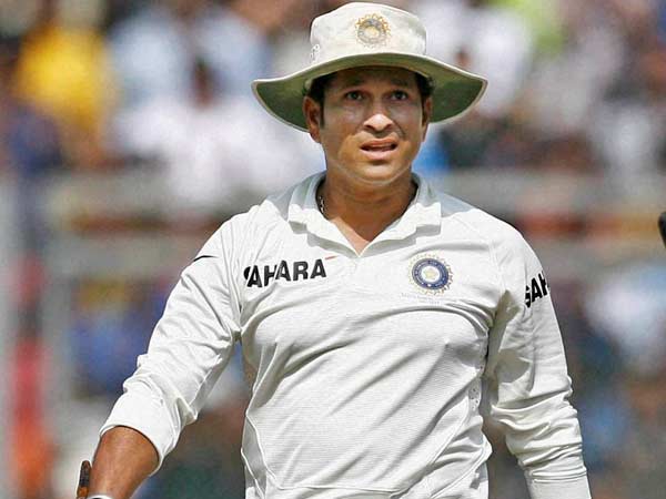 இம்புட்டு வருஷம் மறைத்தது ஏன்