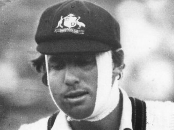 தாடையில் அடி வாங்கியும் களமிறங்கினார்