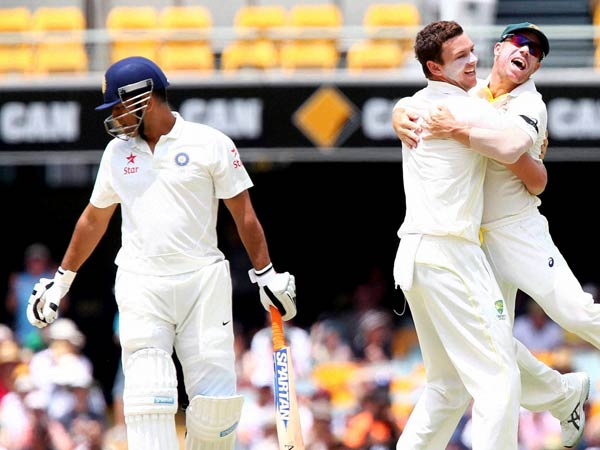 Dhoni blames 'lack of communication' in the dressing room Dhoni blames 'lack of communication' in the dressing room