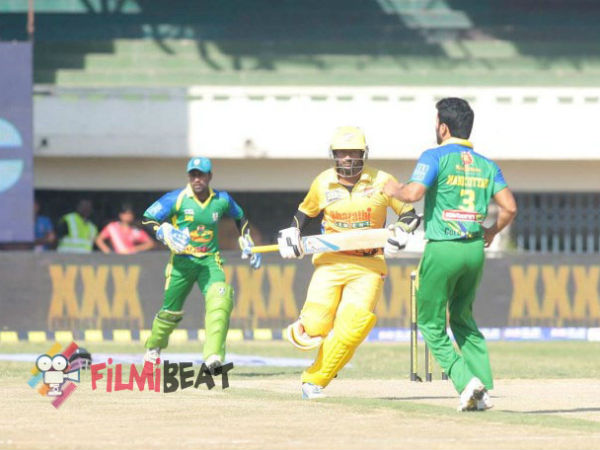 சாந்தனு அரை சதம்