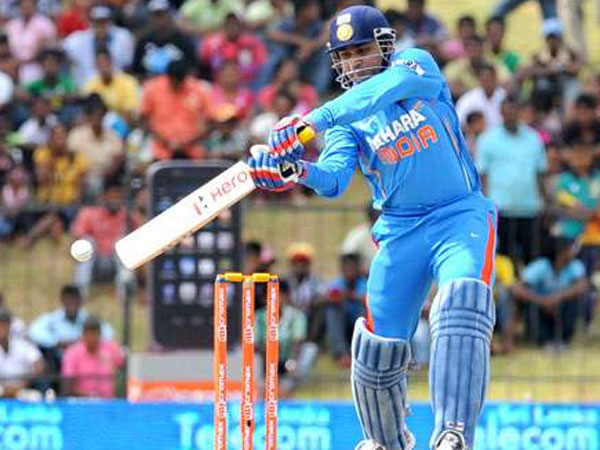 அடுத்தடுத்து சரிவு