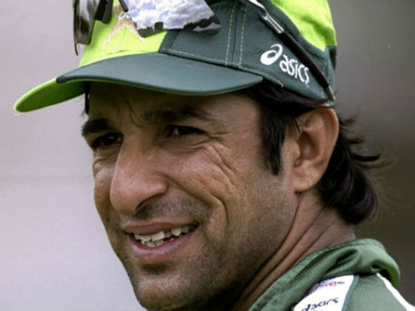 பவுலர்கள் ஆதிக்கம்