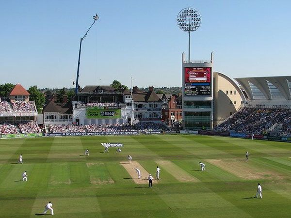 ஆஸி.க்கு ஹாட்ரிக் வெற்றி