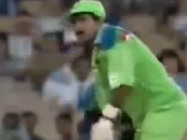 மியான்தத் - இம்ரான் கான்