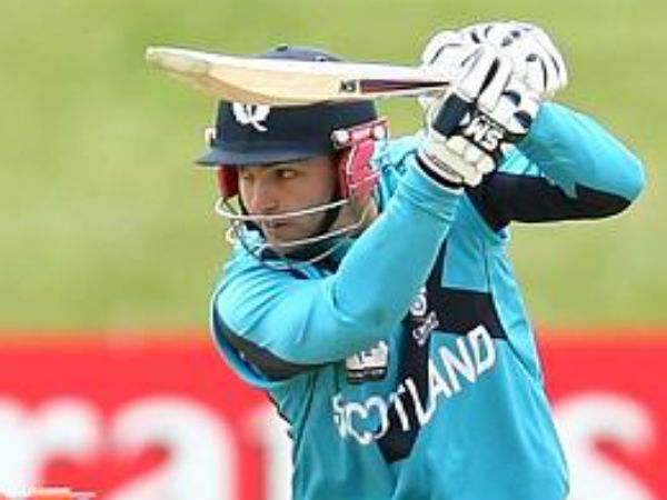 142 ரன்களுக்கு ஆல்-அவுட்