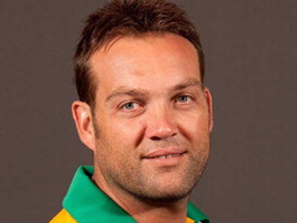 கல்லீஸ் பெஸ்ட்