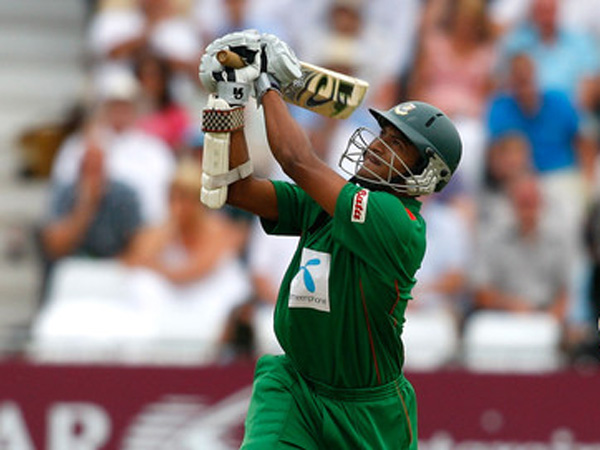 மிடில் ஆர்டன் அபாரம்