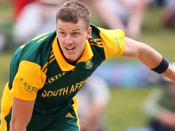 ஷாட் பிட்ச் போட்டு பவுன்சர் பயிற்சி