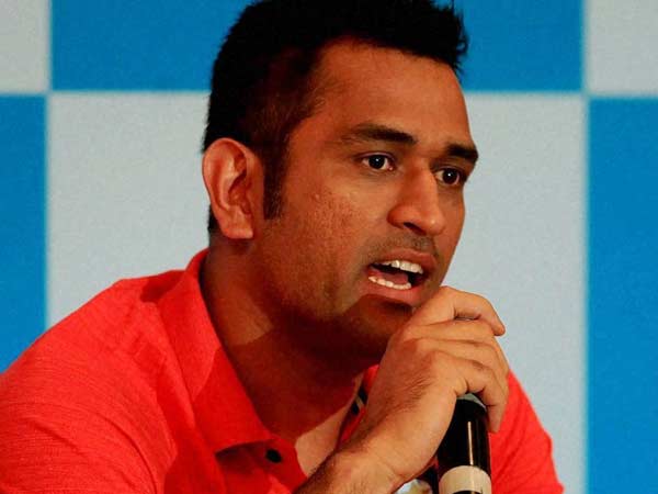 கடுப்பில் டோணி