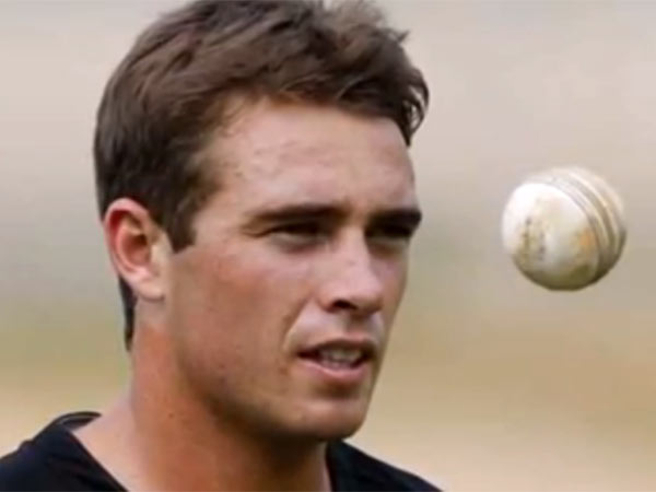 சவுத்தி அபாரம் சவுத்தி அபாரம்