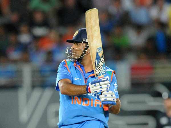 பாகிஸ்தானுக்கு எதிராக 5 ஓவர்களில் 5 விக்கெட்