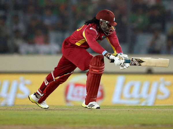 கடைசி பந்தில் அவுட்