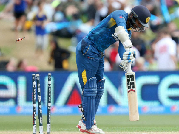 நெருக்கடியில் இலங்கை