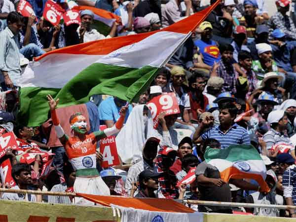 மனம் நொந்த ரசிகர்கள்