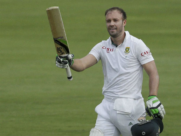 நீச்சல் சாம்பியன் - சாதனையுடன்!