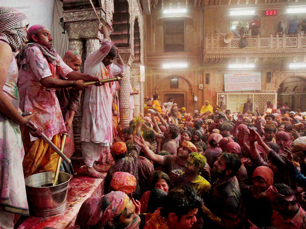 கண்ணன் பிறந்த மண்